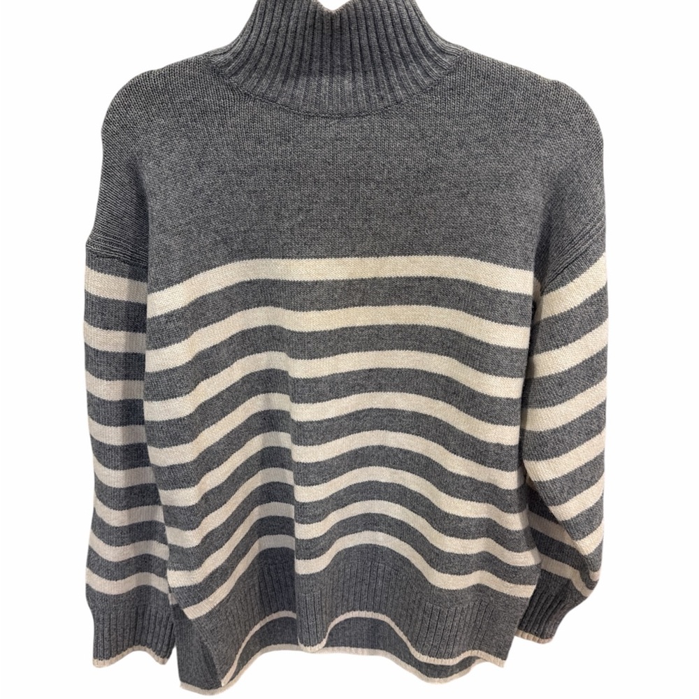 H&M Grey and Cream Striped Turtleneck Sweater